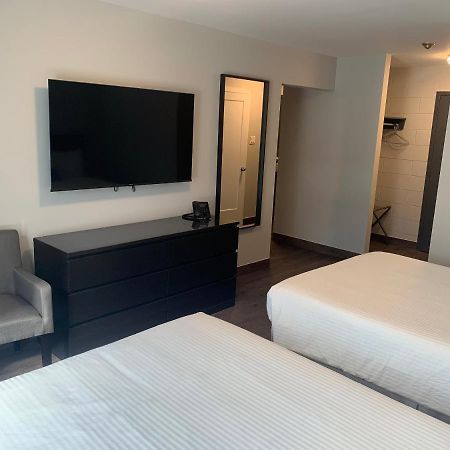 Nor Villa Hotel Уинипег Екстериор снимка